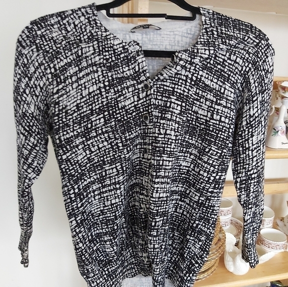Dalia Tops - NEW DALIA TOP/B1